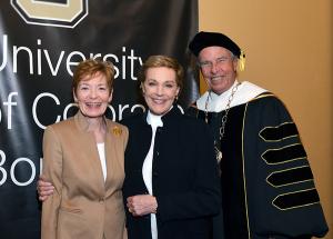 Marcy Benson and Bruce Benson with Julie Andrews, who spoke at CU Boulder's 2013 spring commencement.