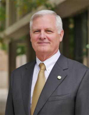 Jim Gallogly, CU Engineering School alumnus, CEO of LyondellBasell Industries and member of the CU Engineering Advisory Council is honored by having the Discovery Learning Center named after him on Friday, October 14, 2016.